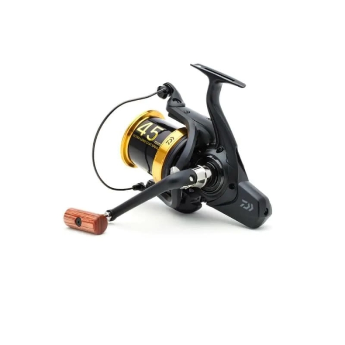 /environment/cache/images/productGfx_122438_700_700/Kolowrotek-Daiwa-23-Emblem-45-SCW-QD-OT1.jpg
