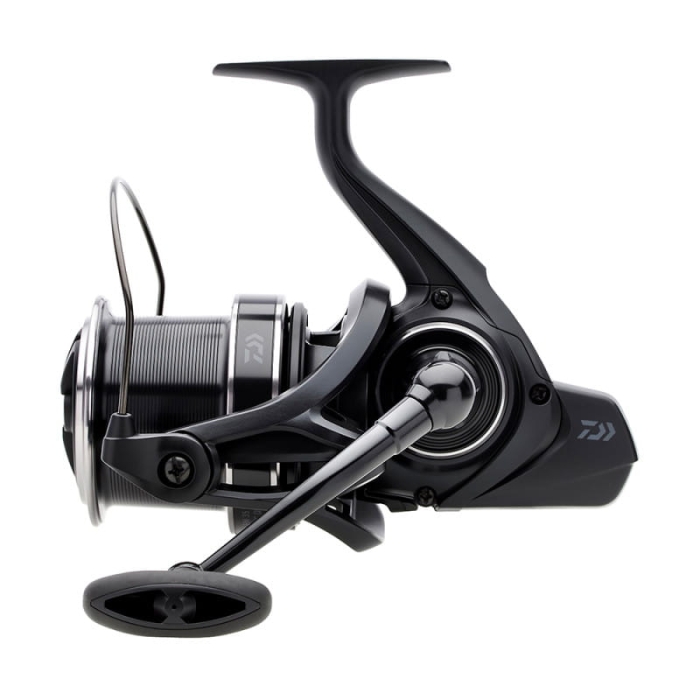 Kołowrotek Daiwa 23 Emblem 35 SCW QD2.jpg