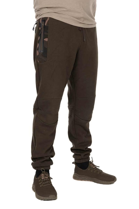 /environment/cache/images/productGfx_128193_700_700/Spodnie-Fox-Khaki-Camo-310-Joggers-XL.jpg