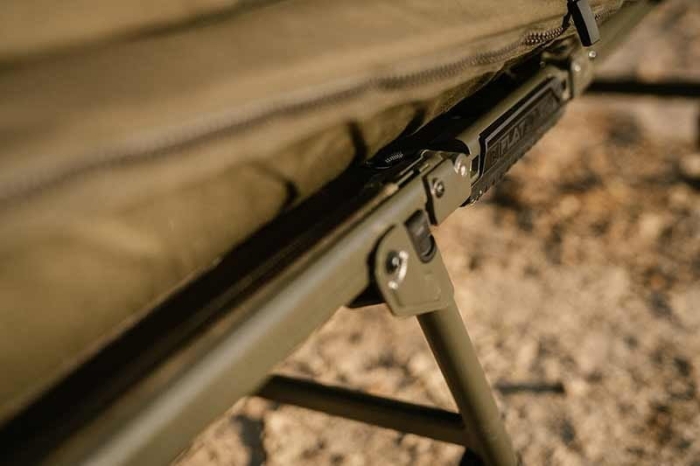 /environment/cache/images/productGfx_137682_700_700/Fox-Lozko-Flatliner-X-bedchair-only12341.jpg