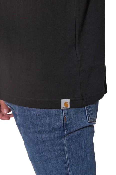 /environment/cache/images/productGfx_147161_700_700/Koszulka-Carhartt-Dearborn-Relaxed-Black-M1.jpg