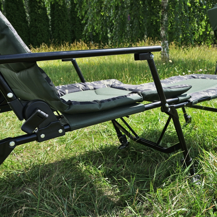 /environment/cache/images/productGfx_152946_700_700/armchair-podnozek2.jpg