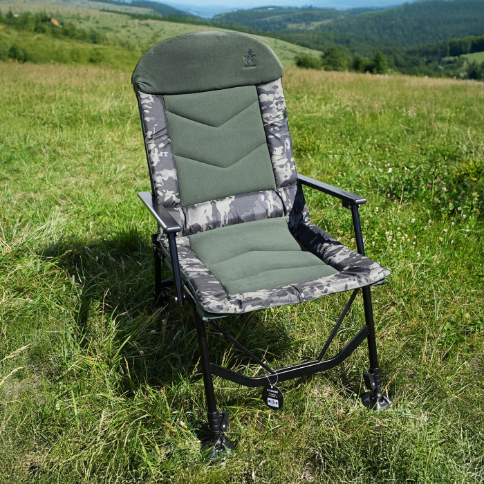 /environment/cache/images/productGfx_152952_700_700/armchair-9.jpg