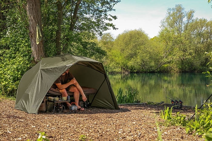 /environment/cache/images/productGfx_67753_700_700/easy-brolly_inuse_3.jpg
